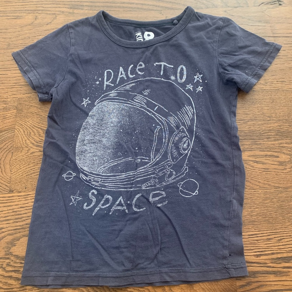 Cotton On blue Race to Space boy tee size 8